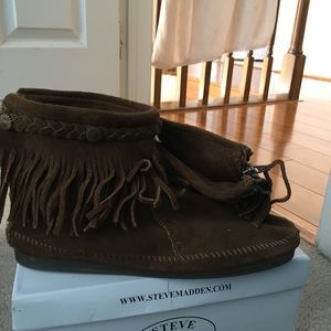 Minnetonka Ankle Boots
